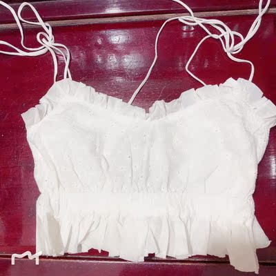 上身太可爱了，小性感又清纯，很适合我。一点都不透，布料也不错。