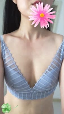 这次购买的内衣很透气, 不会捂出汗。而且穿戴也很舒服，很柔软，摸着很不错。物超所值!太划算了!这一款我还是比较推荐的。很满意。内衣非常不错哦，价格实惠, 而且真的不容易掉，大小也合适， 非常喜欢。已经洗了没有掉色， 面料满分，质量很好。 好。