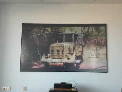 目前看来投影仪峰米和坚果那个好，区别是？用户体验如何，真相