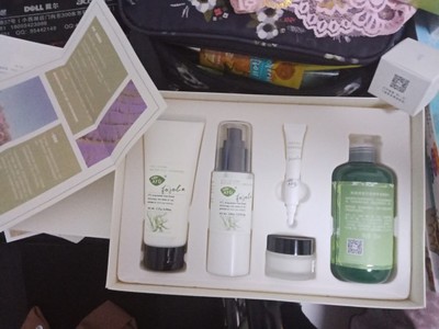 目前看来阿芙护肤品怎么样,真相如何,看过才知