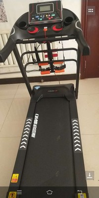 说说图文对比启迈斯R8和Q7L跑步机哪个好，分析优缺点细节