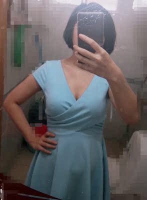 挺好，料子有垂感，有些厚度