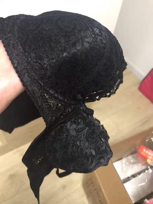 性价比挺高的款&hellip;胖子不敢买内衣。已经是第2次在这店买了&hellip;