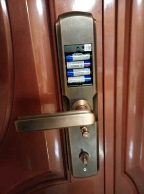 揭秘门锁装西勒奇指纹锁怎么样,安全灵敏吗?揭秘到底好不好用