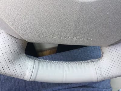 不懂真皮假皮，希望耐用就好，按照店家给的视频很容易就缝好了，很满意。