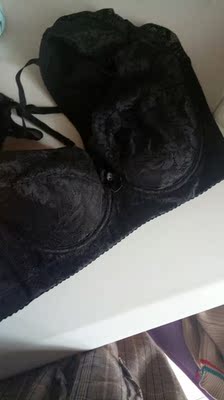 质量非常好，与卖家描述的一致，非常满意,真的很喜欢，完全超出期望值，发货速度非常快，包装非常仔细、严实，物流公司服务态度很好，运送速度很快，很满意的一次购物😊😊😊