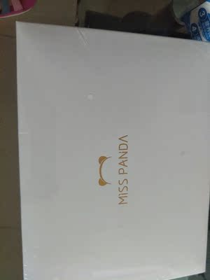 包装大气上档次,摸着手感也可以,穿上又舒服,不错的购物 包装大气上档次,摸着手感也可以,穿上又舒服,不错的购物