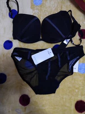 质量很好，穿着很舒服，棒棒哒，物美价廉 草屋的茅檐又低又小，溪边长满了碧绿的小草。含有醉意的吴地方言，听起来温柔又美好，那满头白发的老人是谁家的呀？大儿锄豆溪东，二儿子正忙于编织鸡笼。最令人喜爱的是无赖的小儿子，他正横卧在溪头草丛，剥着刚摘下的莲蓬。