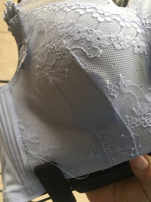 店家服务很好,有问必答,内衣质量还不错,穿起来也合适,发货也很快,满意的,下次有需求再购买,好评一枚 店家服务很好,有问必答,内衣质量还不错,穿起来也合适,发货也很快,满意的,下次有需求再购买,好评一枚