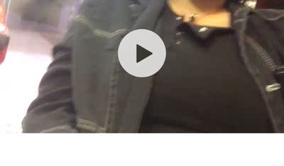 昨天穿着去约会了..真的挺性感的..我特别建议你们买那个提胸贴！！因为这样就会特别显得好看 我没贴 因为我没有了..在楼梯间啪了:）..