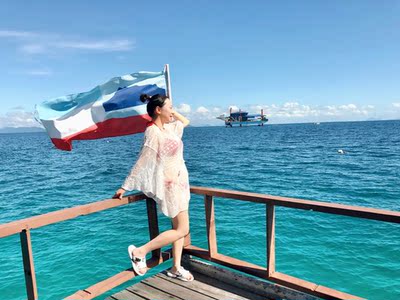 红色泳衣没怎么拍照,带的太多了~还不错的,推荐 红色泳衣没怎么拍照,带的太多了~还不错的,推荐