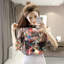 European station summer new floral chiffon shirt female Half sleeve Korean loose slim printed small shirt foreign style coat
