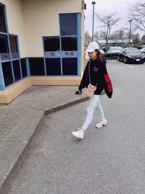 宝贝收到了,细节很到位,舒适感觉也不错,其次是价格也可以接受,下次一定来。 宝贝收到了,细节很到位,舒适感觉也不错,其次是价格也可以接受,下次一定来。