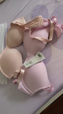 太好了，很舒服，第一次买无钢圈的，买了两个，比商场便易多了，满分。