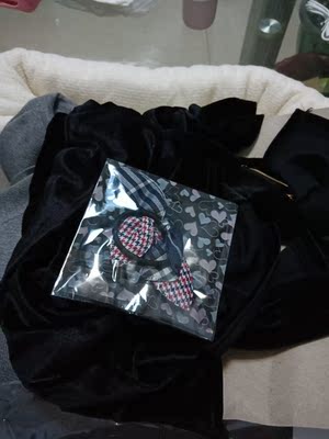 摸着质量挺好的，挺喜欢的，等洗了再穿了评论，建议购买。