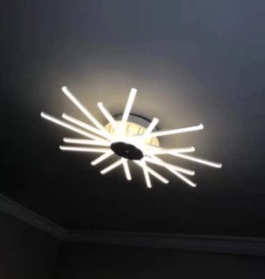 【揭秘】想知道西西可灯饰怎么样，是哪里生产的，有实体店没啊