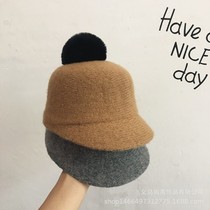 Childrens hats autumn and winter hairball little bowler hat boys and girls Winter Knights hat wool equestrian hat duck tongue baseball cap tide tide