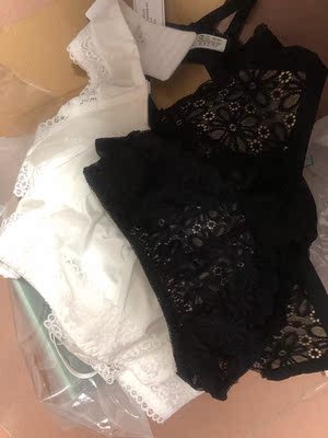 一下子买了两套。各位小仙女～～这是一个好评模板，不要看了下面都是废话。因为本仙女很懒不想每个宝贝都写好评，所以才模仿网友的好评模板，但是这个宝贝不管是质量还是款式都是本仙女喜欢的～～如果不喜欢、本仙女收到会很生气然后这个模板就会变成各种喋喋不体的吐槽，自然不会撒下这个好评给各位淘友一个参考。本宝贝还是极好的，来自一位懒省事的只爱购物不爱写评论只想换积分的仙女～～