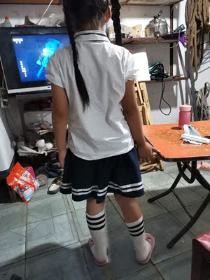 孩子上学要的衣服收到了,实物与图片一样,很有质感!物流很快,商家服务也很好,已经穿了一星期了感觉挺不错的,值得购买!给好评! 孩子上学要的衣服收到了,实物与图片一样,很有质感!物流很快,商家服务也很好,已经穿了一星期了感觉挺不错的,值得购买!给好评!