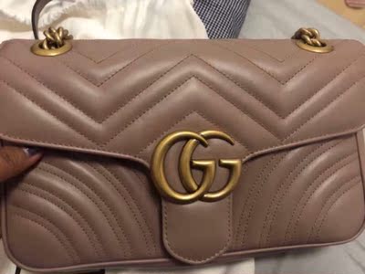 包包收到了，上身效果非常棒，很喜欢😘！