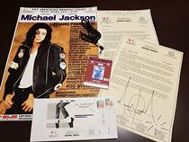 (Treasure of the TOWN STORE)MICHAEL JACKSON Michael JACKSON invitation autographed
