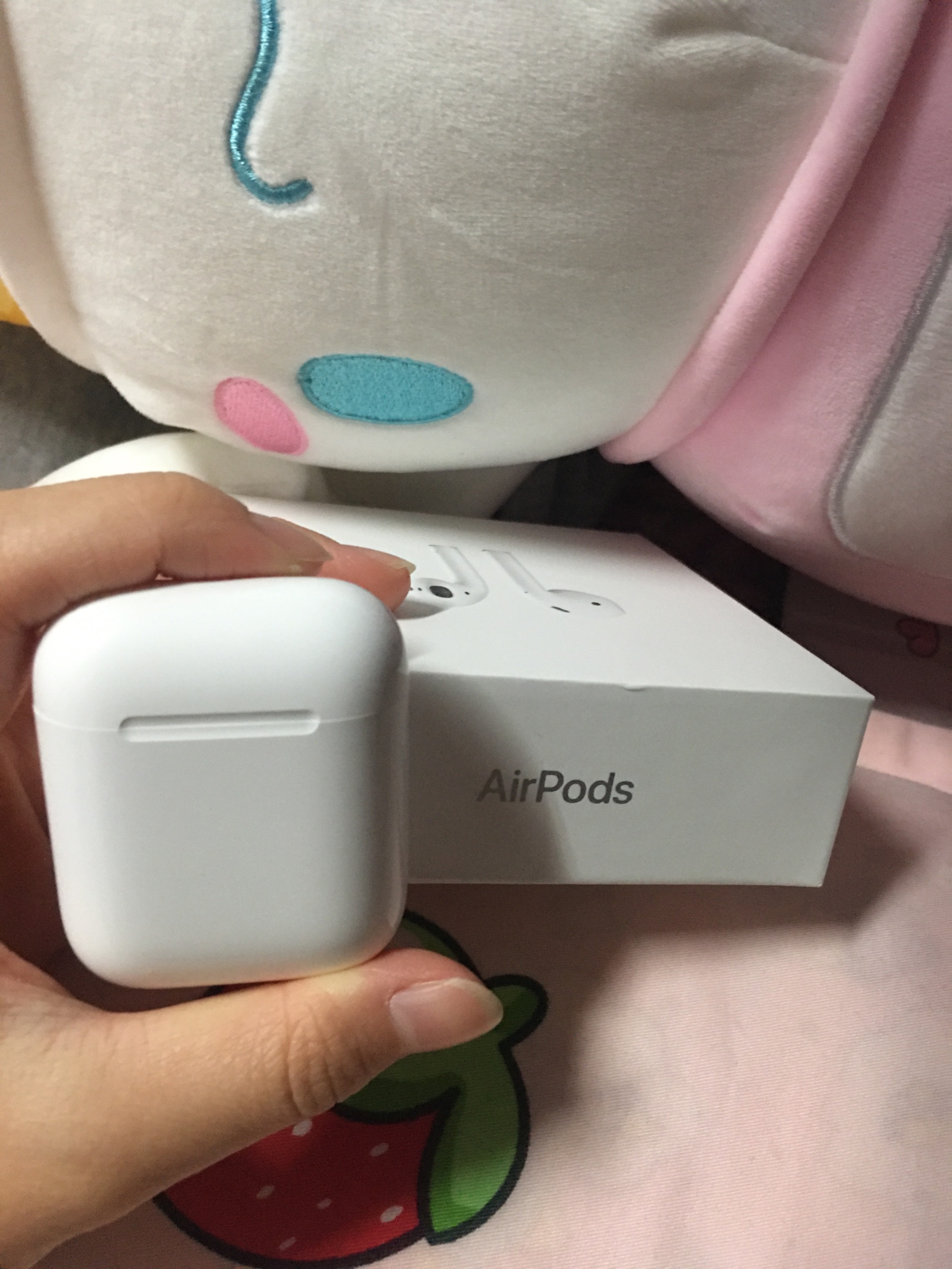 苹果AirPods 2质量怎样？优缺点评测质量好吗？