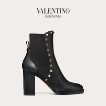 VALENTINO VALENTINO GARAVANI Ladies ROCKSTUD Grain Calfskin Rivet Ankle Boots
