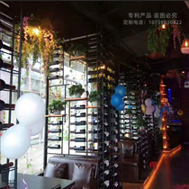 Wrought iron wine rack partition red wine rack retro bar partition decoration restaurant Red wine shelf red wine cabinet display rack