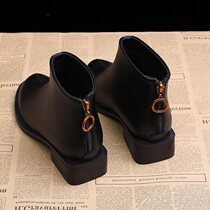 Boots Woman Season New Wind Casual Short Boot Shoes Female Korean version 100 hitch lady Single boot