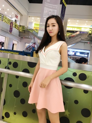 宝贝收到了,蛮喜欢的,颜色很正哟,粉粉的超减龄显白的,有一丢丢小性感但是也夸张,收腰设计的很显瘦,马上和闺蜜穿出来臭美一下哈哈, 宝贝收到了,蛮喜欢的,颜色很正哟,粉粉的超减龄显白的,有一丢丢小性感但是也夸张,收腰设计的很显瘦,马上和闺蜜穿出来臭美一下哈哈,