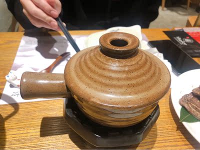 还不错,总体还挺好穿的。。。。。。。。。。。 还不错,总体还挺好穿的。。。。。。。。。。。