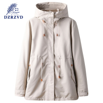 German submachine woman in the middle of the winter coat Three-in-one two-piece set of thickened windsurmounted clothing Fashion Tide