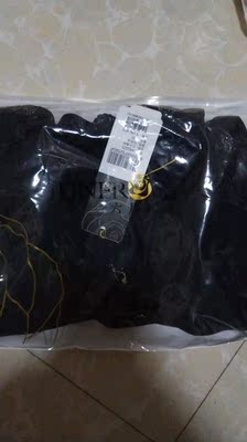 一直超爱六月玫瑰内衣  之前都在我们这边店铺购买 价格都比较贵 这次双十一活动 一起屯了好多件 每件都很大爱 超喜欢 物美价优  大爱大爱 喜欢的宝宝赶紧入手吧