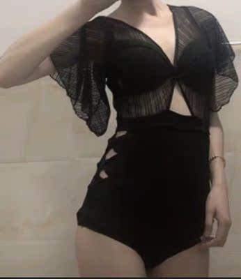 材质穿着舒适,不嘞人,黑色显瘦,大爱! 材质穿着舒适,不嘞人,黑色显瘦,大爱!