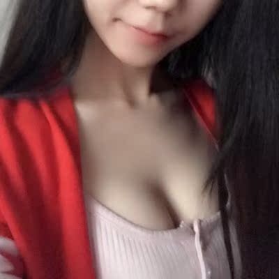 胸部挺拔了很多,真的很不错的产品,我觉得还是要靠坚持使用和按摩 胸部挺拔了很多,真的很不错的产品,我觉得还是要靠坚持使用和按摩