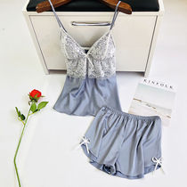 Sleepwear women feel summer two sets of ice silk lace thin section V tie chest cushion poly sling shorts spring autumn