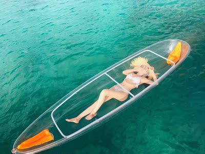 拍照穿了一次转转转，可能我胸小撑不起来会漏点全程贴着胸贴，胸贴也会漏，32A供参考