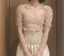 Nostalgic then all - through short sleeves of water jade dot mesh need to be matched with a bottom