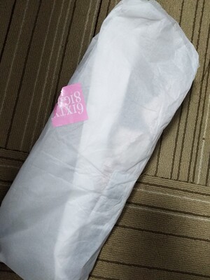 不满意！第一次买这个牌子，本来期待挺大的，之前购物也是习惯好评。但是&hellip;这货包的是不是太随意了，店家连个袋子都没有，一张纸包裹着就来了，毕竟是贴身的裤裤啊😭😭😭看了一下裤子的质量，手感一般，裆部的布也觉得粗糙。又不能退换，就酱吧，望改进😳