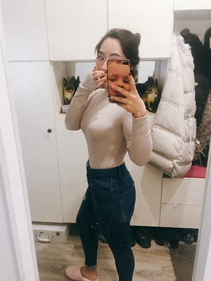 百搭！就是袖子真的很长，要卷着穿