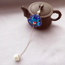 Lapel cheongsam pendant Brooch accessories Womens Cheongsam collar buckle decoration Ancient style bell Palace bell Hanfu lapel buckle