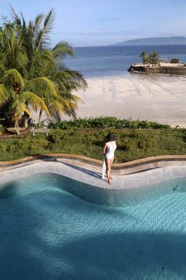 这件泳衣拍照真的好好看，非常高级感，大牌感尽显。