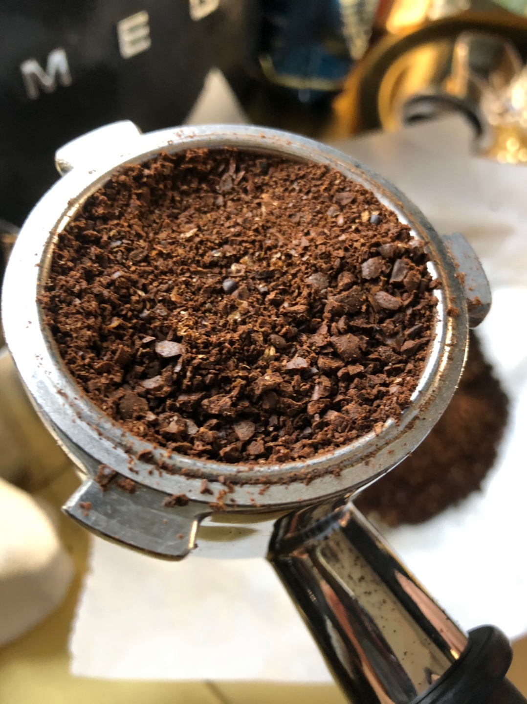 德龙EC9335.M 半自动咖啡机怎么样彻底后悔吗？真的很后悔？