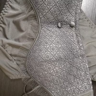 内衣收到啦,已经洗过不褪色,尺码也合适,主要是好看啊,样式很特别也很舒服,客服小姐姐态度也很好~开心,而且很聚拢。和我买的一百多的内衣差不多,这个价格真心棒,喜欢,就这样吧,东西我很满意。只有东西我满意了才会有这个评论 内衣收到啦,已经洗过不褪色,尺码也合适,主要是好看啊,样式很特别也很舒服,客服小姐姐态度也很好~开心,而且很聚拢。和我买的一百多的内衣差不多,这个价格真心棒,喜欢,就这样吧,东西我很满意。只有东西我满意了才会有这个评论