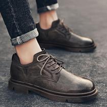 Mens leather shoes 2020 new winter low Help tooling casual shoes Inn Wind Han version trendy retro Martin boots