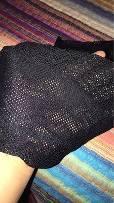 质量超级好！！而且弹性超级大！！穿上简直就是完美！！哈哈。大爱