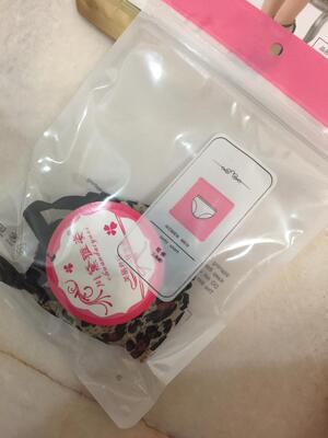 12.12拍现在才到不久，海外购物就是那么久，就来给个评吧! 一次买多件，质量是预期，没色差，尺码可以，物流可以，还有赠品哦。可以再购哦！