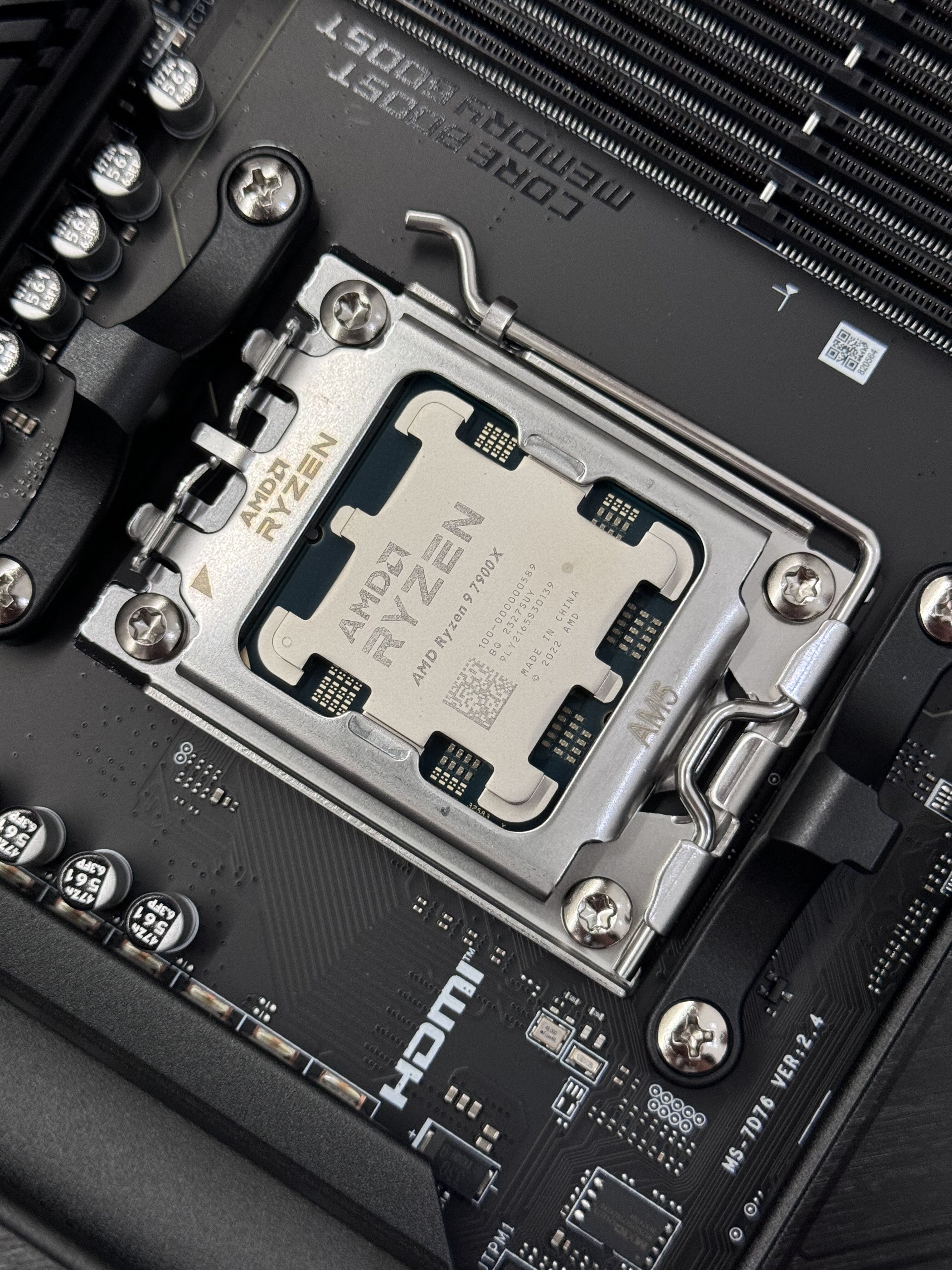 amd锐龙r9 7900x/7950x盒装+微星b650/x670e主板cpu套装板u游戏