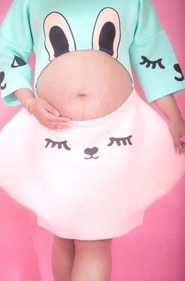 超级可爱的,穿了去影楼拍照,好好看,影楼还没空修图,发两张原图给大家看看。跟我家小宝宝第一张合照哦,肚子长妊娠纹了,不过不准备修掉,爱的痕迹😃卖家人很好,如果不够买的,还可以租用好像,拍照是为了留念,很有意义。 超级可爱的,穿了去影楼拍照,好好看,影楼还没空修图,发两张原图给大家看看。跟我家小宝宝第一张合照哦,肚子长妊娠纹了,不过不准备修掉,爱的痕迹😃卖家人很好,如果不够买的,还可以租用好像,拍照是为了留念,很有意义。