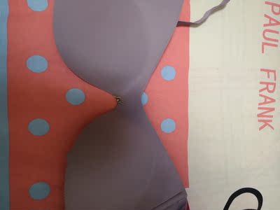 在商场买过一次后,在网上找了这家店购买,戴了很舒服,很聚拢。信赖这个牌子的内衣 在商场买过一次后,在网上找了这家店购买,戴了很舒服,很聚拢。信赖这个牌子的内衣